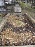 image of grave number 370347